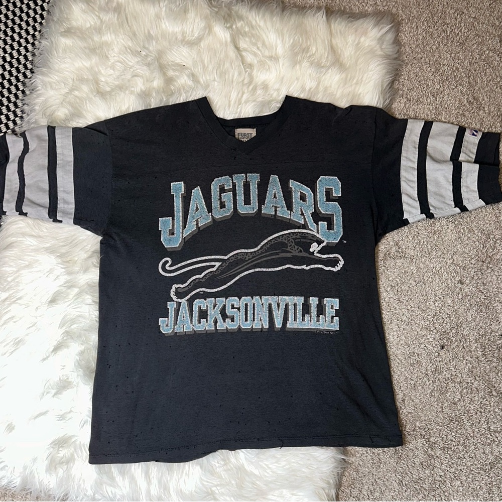 Vintage Jacksonville Jaguars 🩵🤍🖤 shirt *one size*